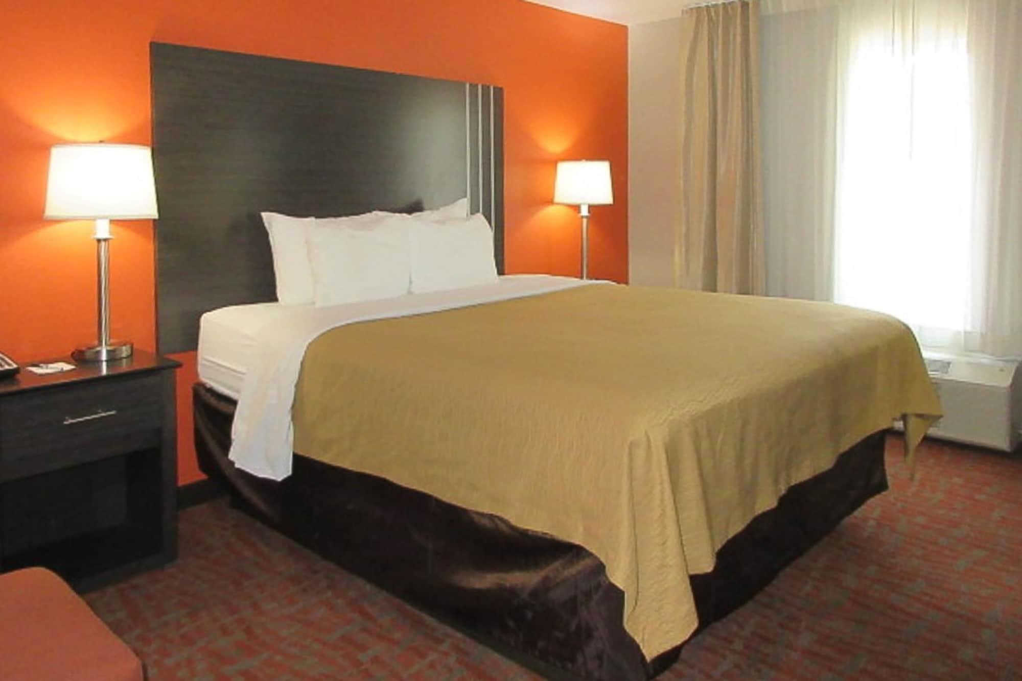 Quality Inn & Suites Fresno Northwest Eksteriør billede